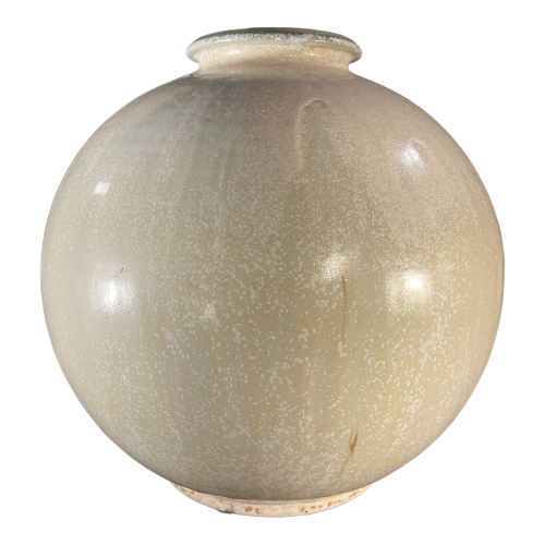 ROGER GUERIN, Art Deco ceramic vase, shape R030 white, Bouffioulx stoneware, ca 1925