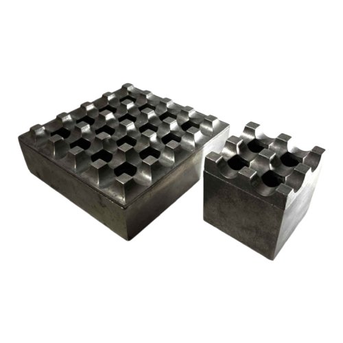 LJUNGBERG & BACKSTRUM / DIVERSE TING & BALLEGEER “Ultima15” set of 2 Brutalist ashtrays, cast aluminum, ca. 1970