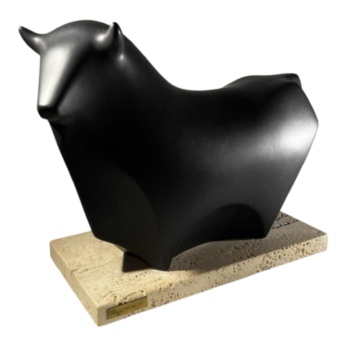 Vicente Agullo / Porta Celi, sculpture of a bull/black bison, porcelain ceramic, travertine base, ca. 1970